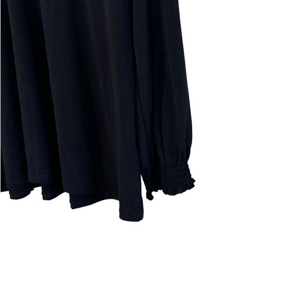 New TORRID‎ Studio Knit Lace Shoulder Top Sz 1X - Picture 6 of 7